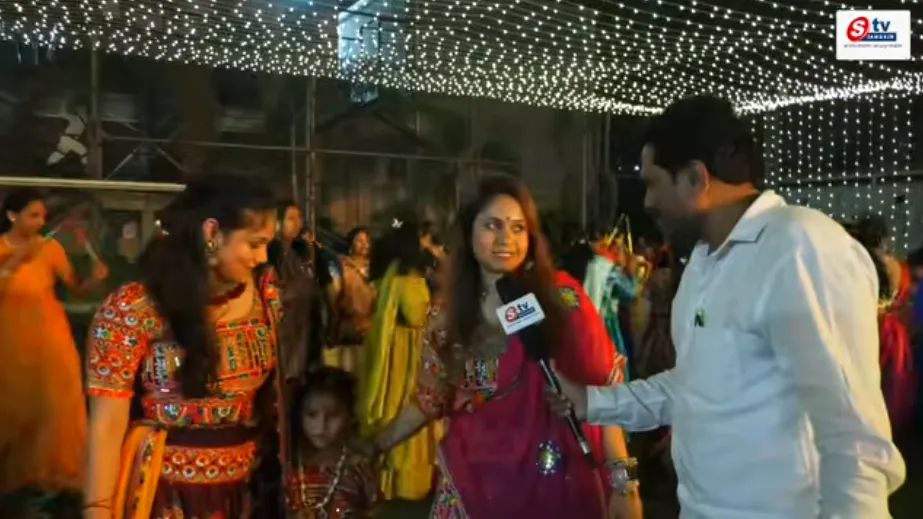 హైదరాబాద్‌లో ఘనంగా Celebrity Dandiya Nights.. FlipSideలో Season 10 ప్రారంభం